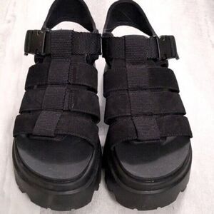 Size 7.5 UGG Women's Cora Strappy Platform Sandal NWOT BENEFITS RESCUE Summer